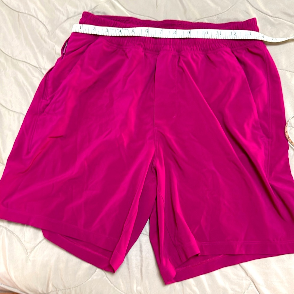 Lululemon Shorts small